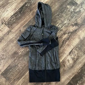 Lululemon sweatshirt